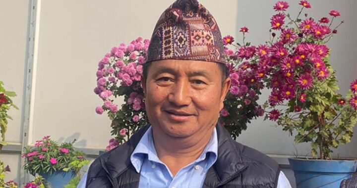 काङ्ग्रेस भित्रको आन्तरिक कलहले मुख्यमन्त्री बहादुर लामाको बहिर्गमन